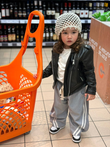 Cappello in filo con perline