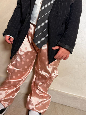 Pantalón de lunares de satén