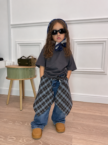 T-Shirt oversize unisex mesi/anni