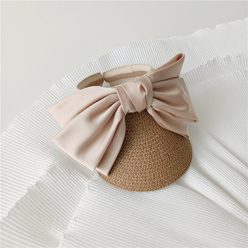 Visera de niña elegante con lazo