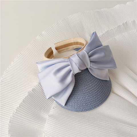 Visera de niña elegante con lazo